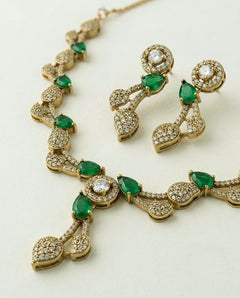 Emerald Green Leaf Vine AD & CZ Necklace Set