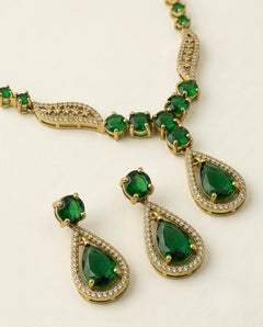 Gold-Plated AD Teardrop Pendant Necklace Set