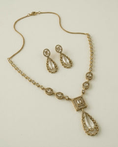 Gold-Plated AD Teardrop Pendant Necklace Set