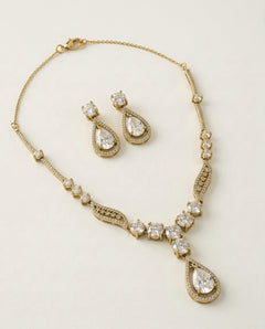 Gold-Plated AD Teardrop Pendant Necklace Set