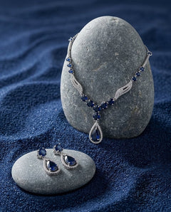 Gold-Plated AD Teardrop Pendant Necklace Set