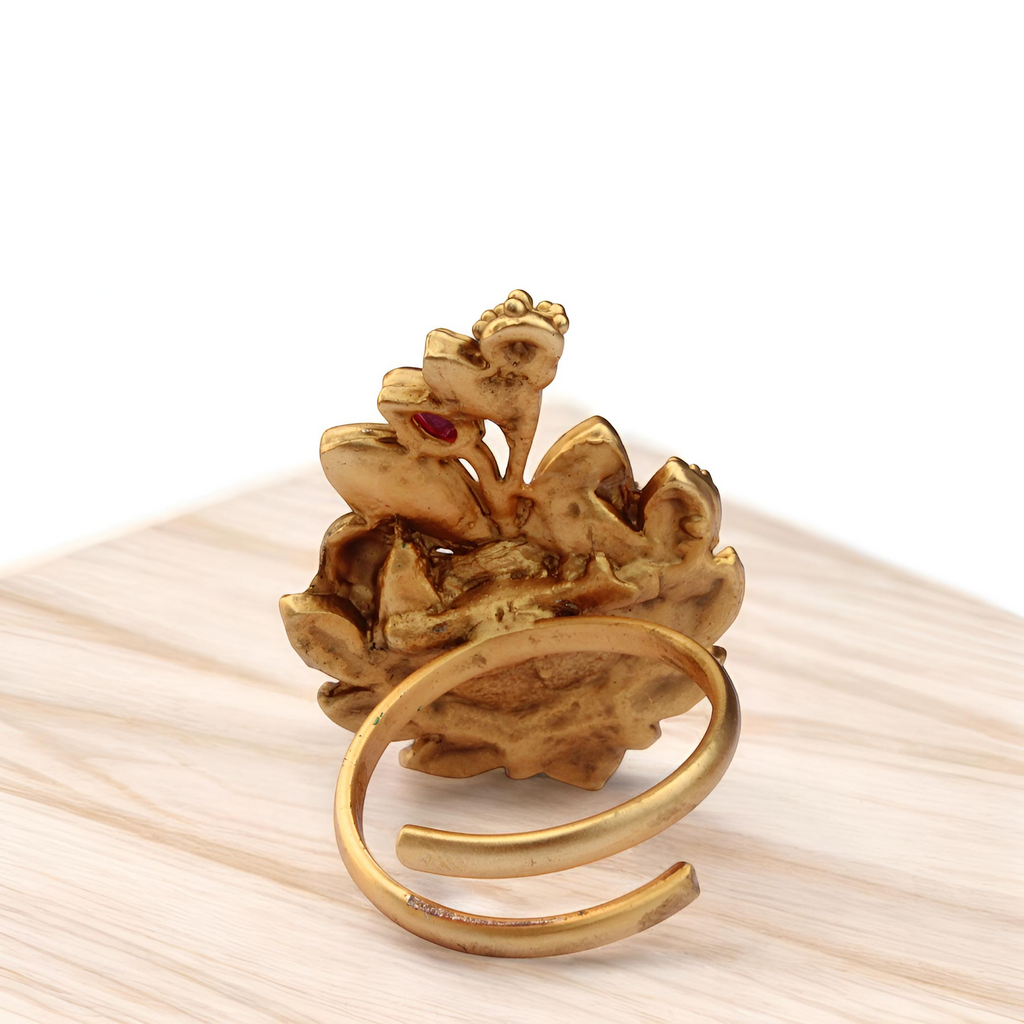 Golden Leaf Design Adjustable Ring - Imitation Jewelry
